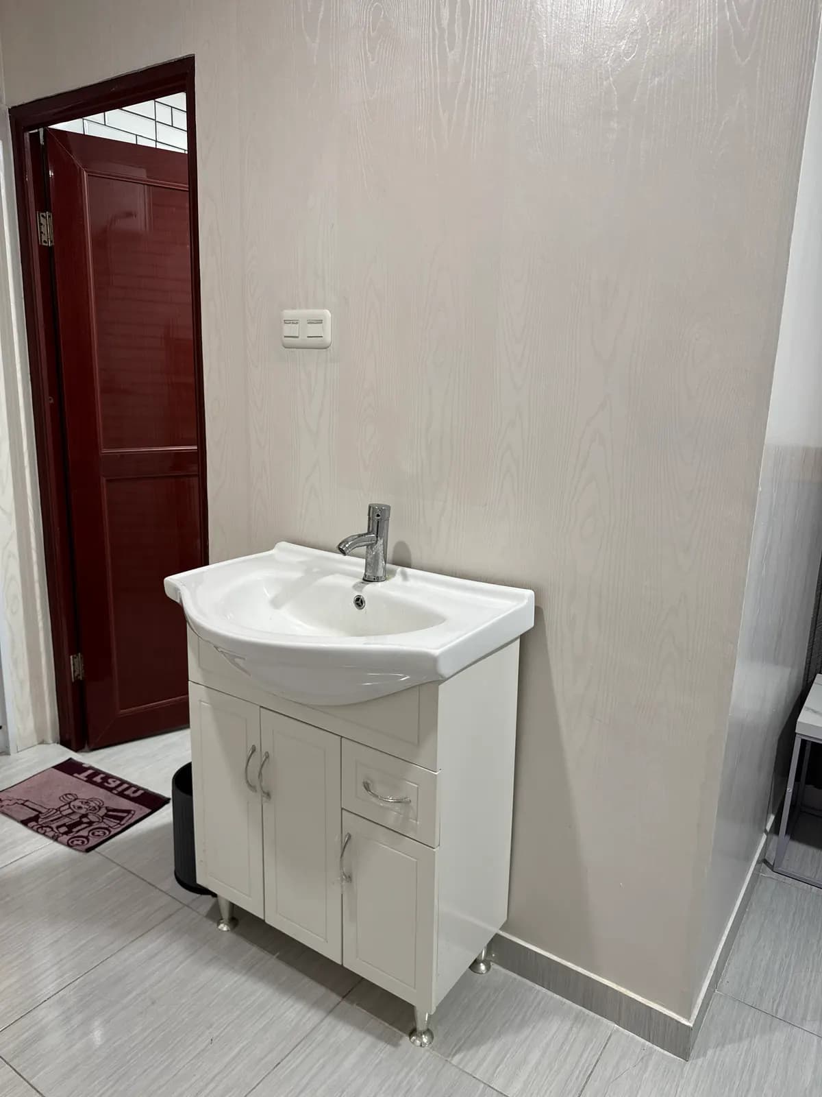 Wastafel dalam kamar